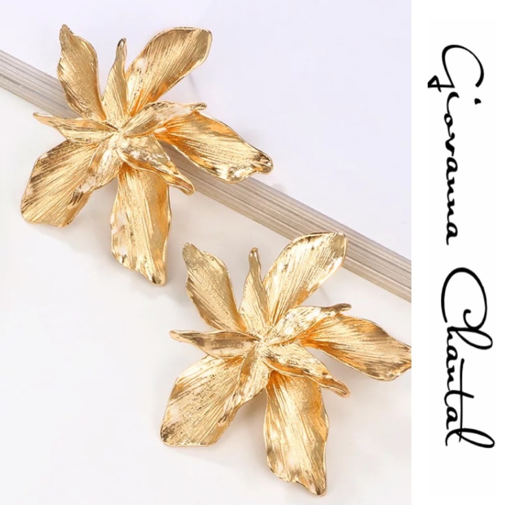 GIOVANNA CHANTAL Exaggeration Flower Drop Earrings